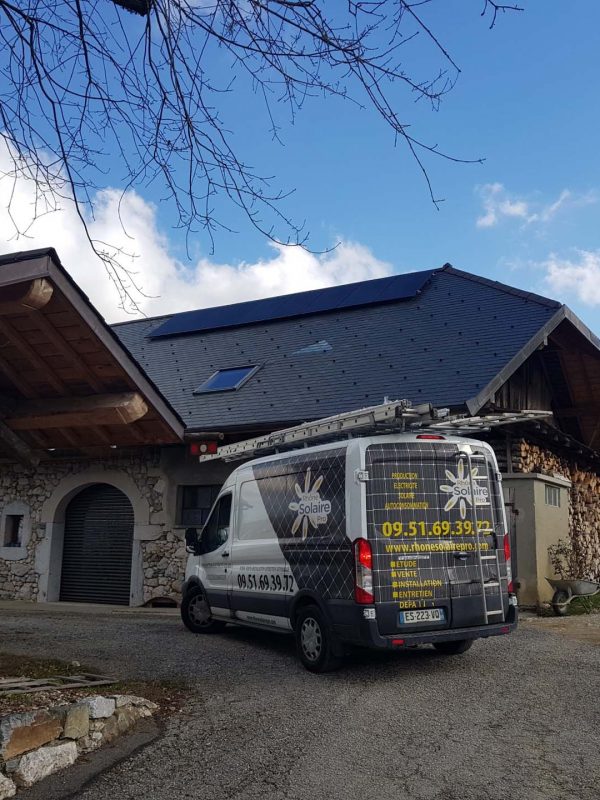 panneau solaire sur maison à Bourgoin jaillieu