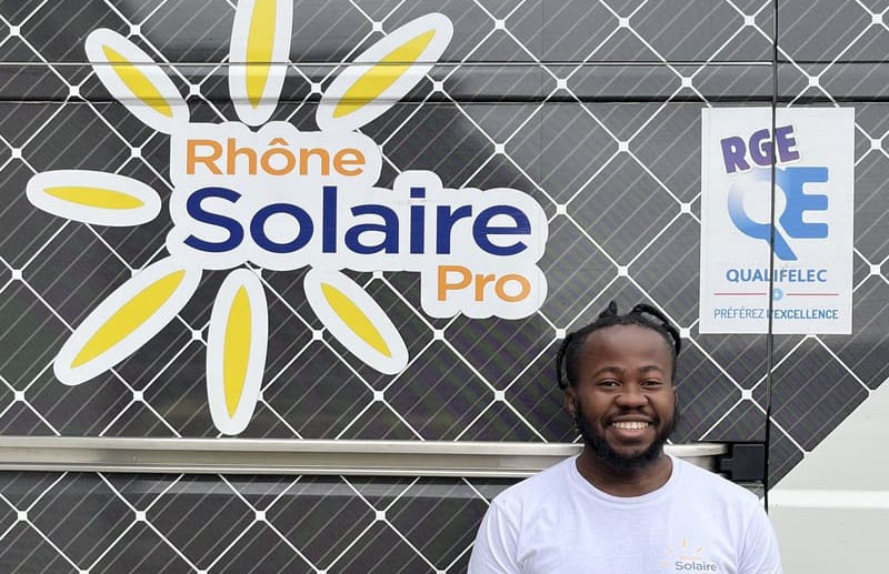 Diego Nsumbu - Poseur Photovoltaïque